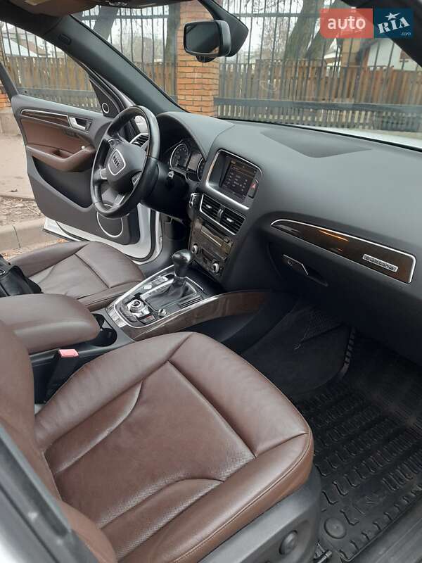 Внедорожник / Кроссовер Audi Q5 2013 в Фастове