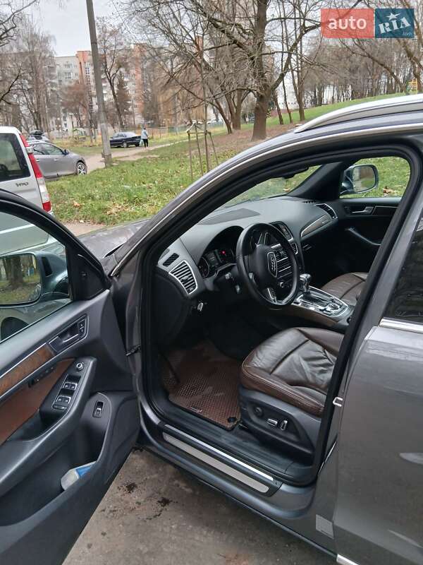 Внедорожник / Кроссовер Audi Q5 2015 в Львове