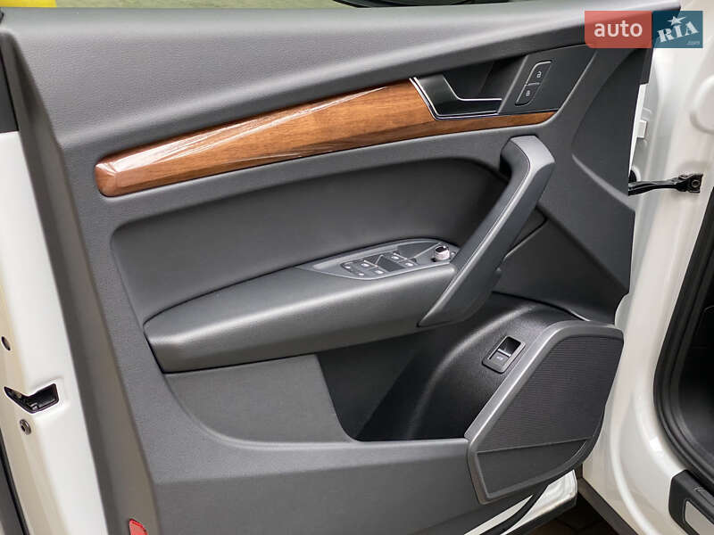 Внедорожник / Кроссовер Audi Q5 2024 в Киеве фото 18 Внедорожник / Кроссовер Audi Q5 2024 в Киеве