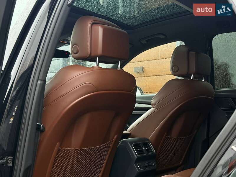 Внедорожник / Кроссовер Audi Q5 2018 в Ровно