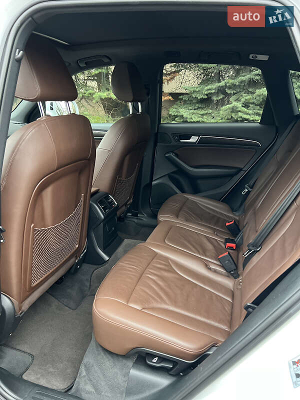 Внедорожник / Кроссовер Audi Q5 2015 в Николаеве