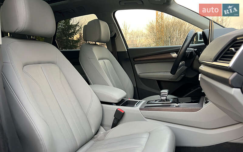 Внедорожник / Кроссовер Audi Q5 2020 в Львове фото 22 Внедорожник / Кроссовер Audi Q5 2020 в Львове