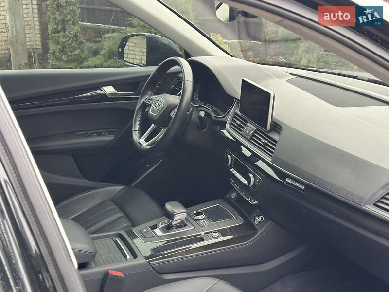 Внедорожник / Кроссовер Audi Q5 2020 в Виннице фото 23 Внедорожник / Кроссовер Audi Q5 2020 в Виннице