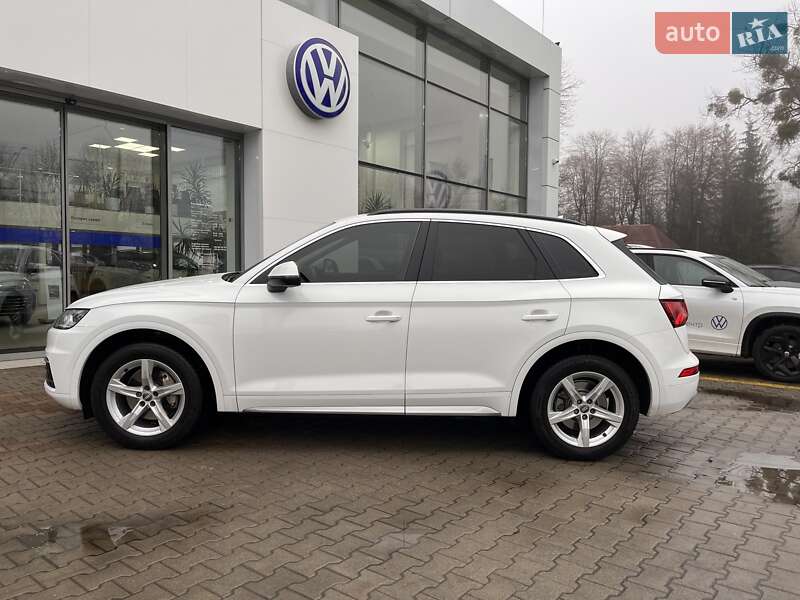 Внедорожник / Кроссовер Audi Q5 2017 в Житомире