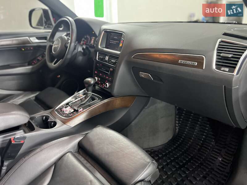 Внедорожник / Кроссовер Audi Q5 2016 в Виноградове фото 18 Внедорожник / Кроссовер Audi Q5 2016 в Виноградове