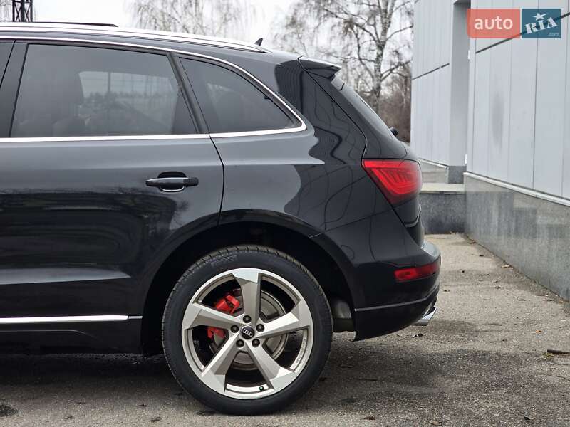 Внедорожник / Кроссовер Audi Q5 2012 в Харькове