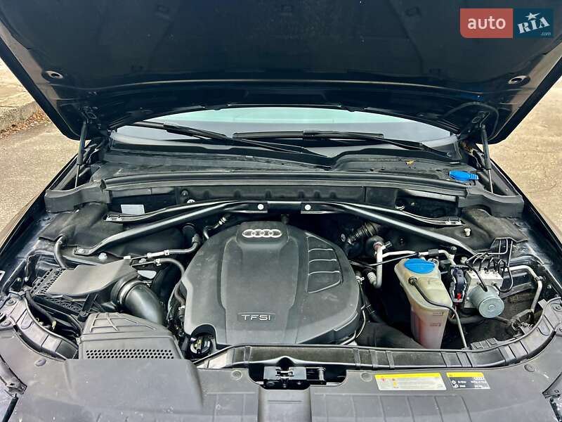 Внедорожник / Кроссовер Audi Q5 2014 в Киеве