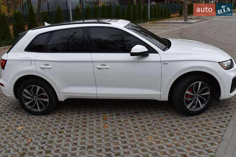 Внедорожник / Кроссовер Audi Q5 2021 в Киеве фото 7 Внедорожник / Кроссовер Audi Q5 2021 в Киеве