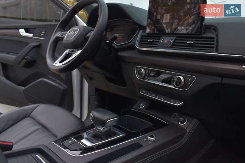 Внедорожник / Кроссовер Audi Q5 2021 в Киеве фото 11 Внедорожник / Кроссовер Audi Q5 2021 в Киеве
