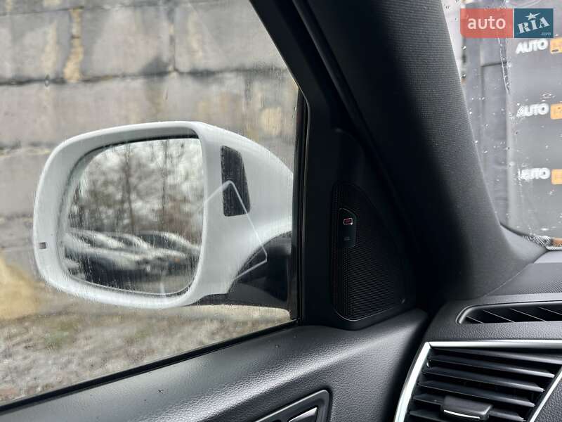Внедорожник / Кроссовер Audi Q5 2015 в Харькове
