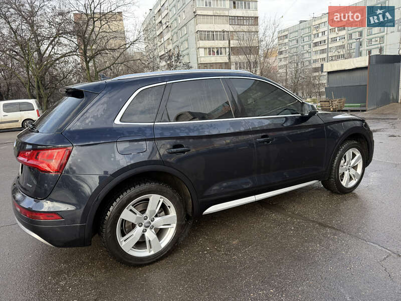 Внедорожник / Кроссовер Audi Q5 2019 в Запорожье