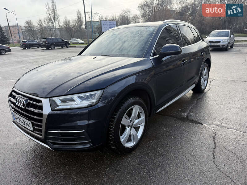 Внедорожник / Кроссовер Audi Q5 2019 в Запорожье