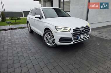 Позашляховик / Кросовер Audi Q5 2018 в Львові