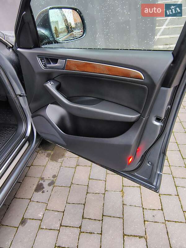 Внедорожник / Кроссовер Audi Q5 2013 в Ивано-Франковске фото 29 Внедорожник / Кроссовер Audi Q5 2013 в Ивано-Франковске