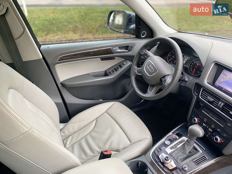 Внедорожник / Кроссовер Audi Q5 2014 в Белой Церкви