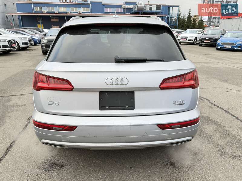 Внедорожник / Кроссовер Audi Q5 2018 в Киеве