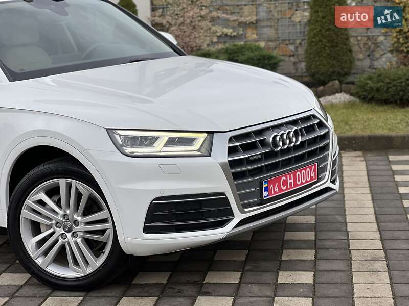 Внедорожник / Кроссовер Audi Q5 2018 в Стрые