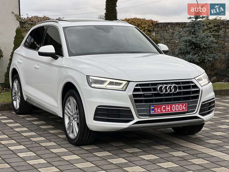 Внедорожник / Кроссовер Audi Q5 2018 в Стрые