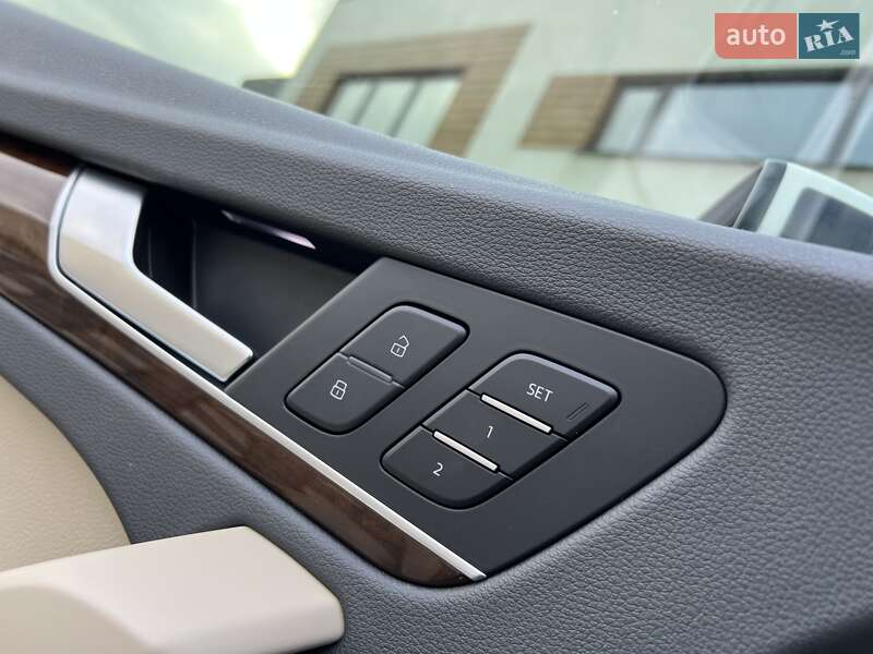 Внедорожник / Кроссовер Audi Q5 2018 в Стрые