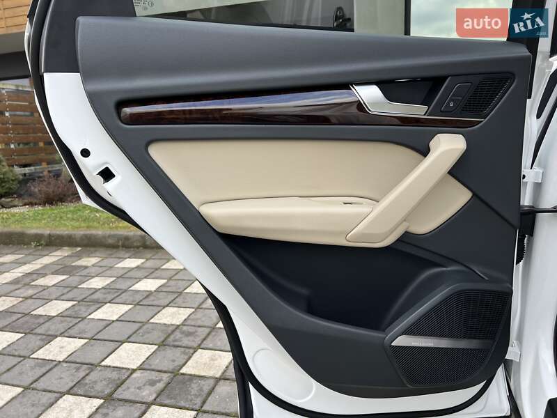 Внедорожник / Кроссовер Audi Q5 2018 в Стрые