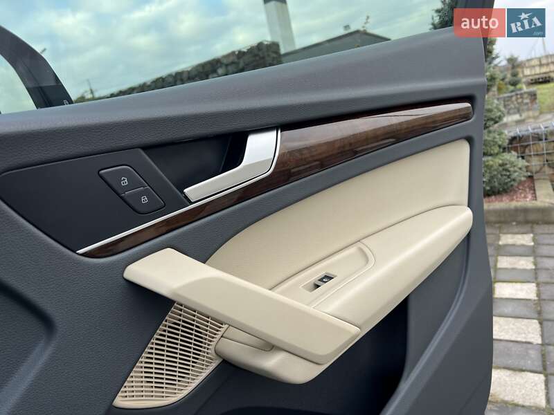 Внедорожник / Кроссовер Audi Q5 2018 в Стрые