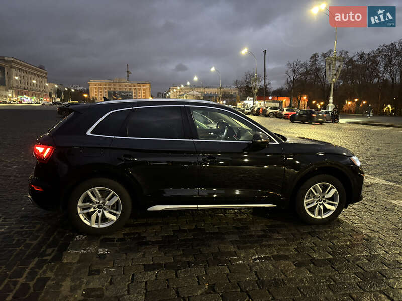 Внедорожник / Кроссовер Audi Q5 2022 в Харькове фото 5 Внедорожник / Кроссовер Audi Q5 2022 в Харькове