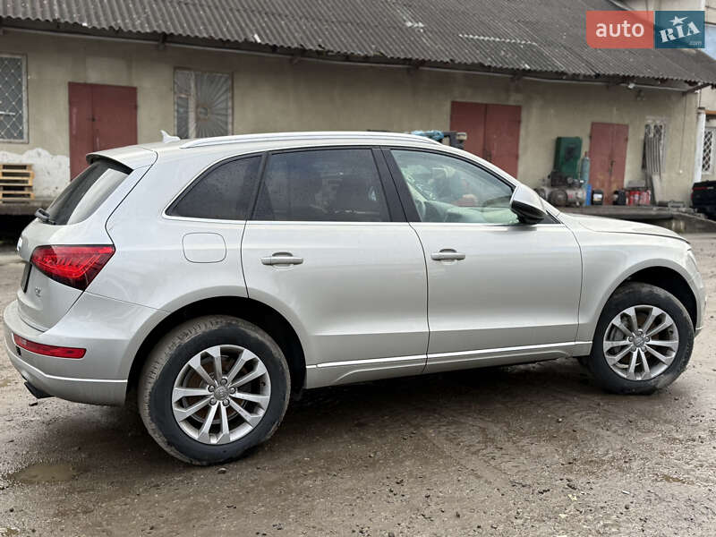 Внедорожник / Кроссовер Audi Q5 2015 в Стрые