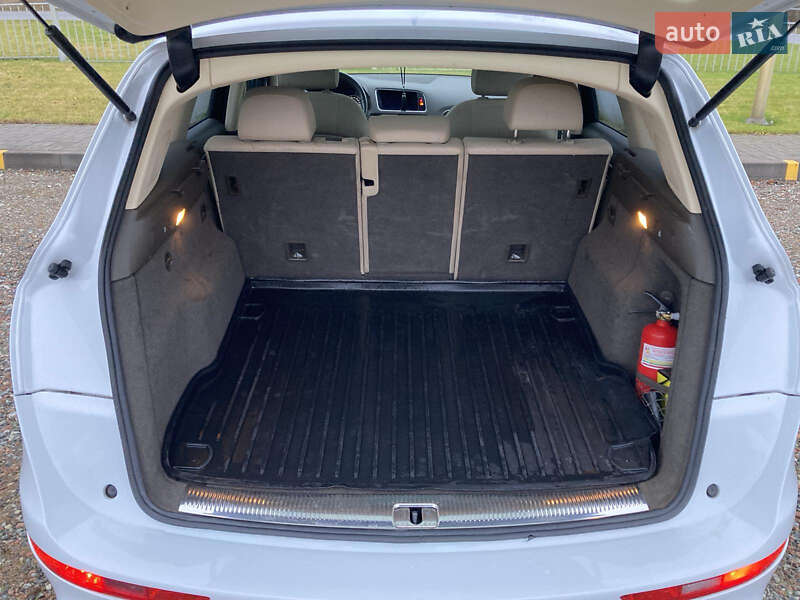 Внедорожник / Кроссовер Audi Q5 2015 в Киеве