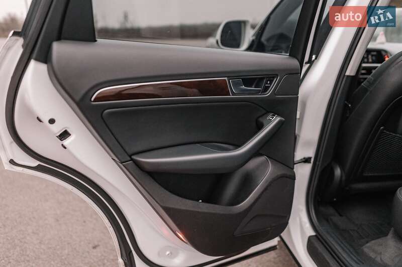 Внедорожник / Кроссовер Audi Q5 2015 в Ровно фото 52 Внедорожник / Кроссовер Audi Q5 2015 в Ровно