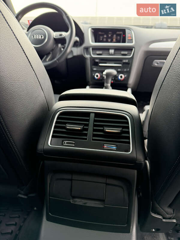 Внедорожник / Кроссовер Audi Q5 2016 в Тернополе фото 37 Внедорожник / Кроссовер Audi Q5 2016 в Тернополе