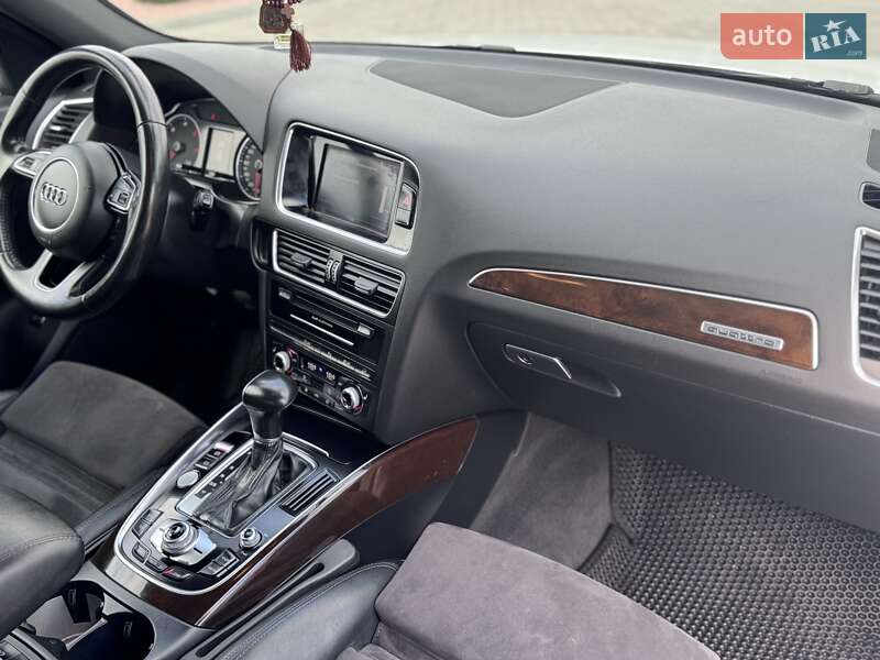 Внедорожник / Кроссовер Audi Q5 2016 в Виннице
