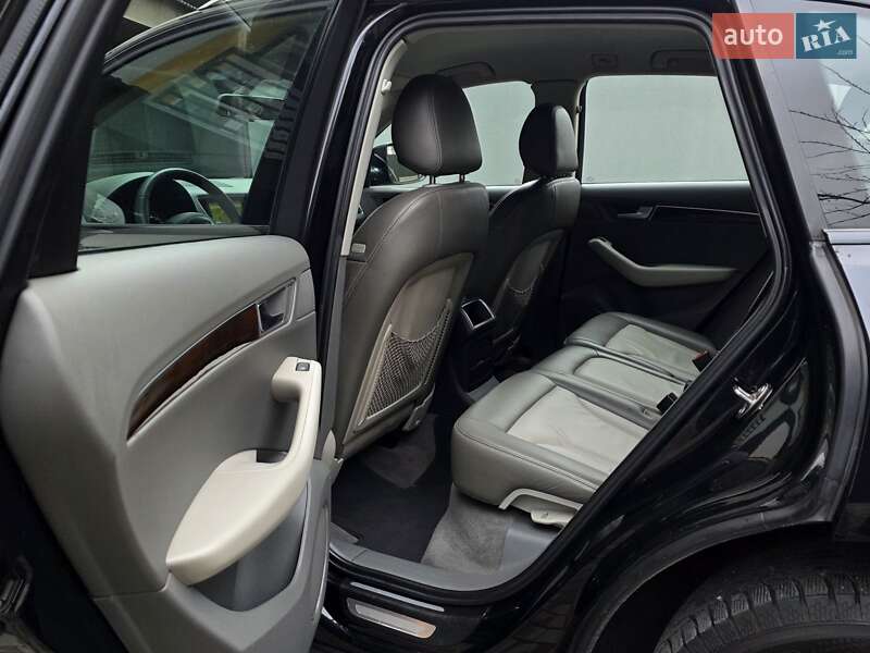 Внедорожник / Кроссовер Audi Q5 2010 в Тернополе фото 27 Внедорожник / Кроссовер Audi Q5 2010 в Тернополе