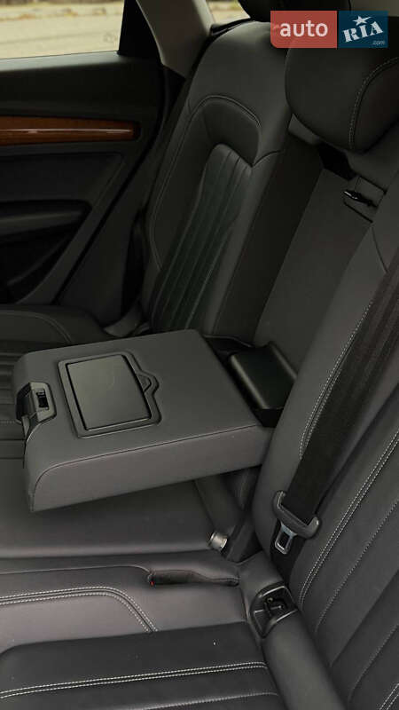 Внедорожник / Кроссовер Audi Q5 2021 в Ровно фото 4 Внедорожник / Кроссовер Audi Q5 2021 в Ровно