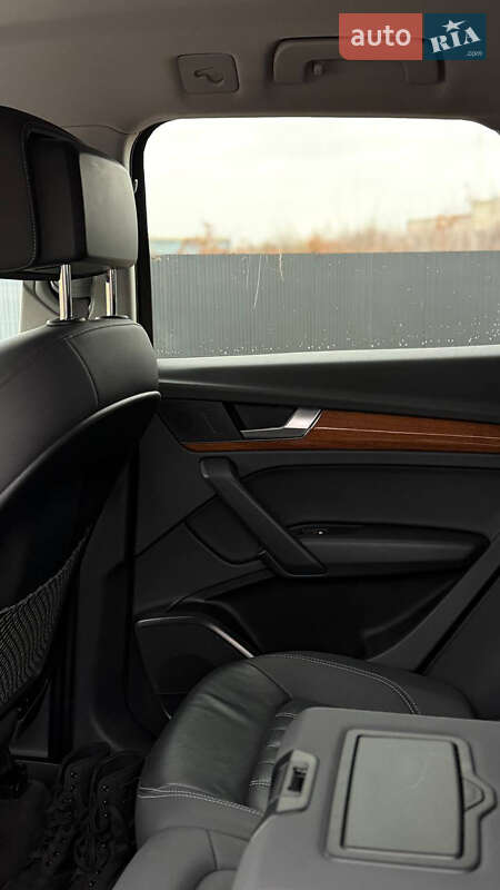 Внедорожник / Кроссовер Audi Q5 2021 в Ровно фото 23 Внедорожник / Кроссовер Audi Q5 2021 в Ровно