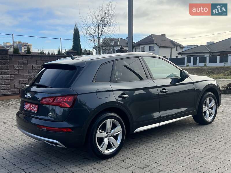 Внедорожник / Кроссовер Audi Q5 2018 в Ровно