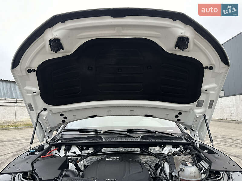 Внедорожник / Кроссовер Audi Q5 2017 в Киеве