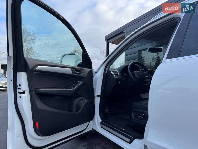 Внедорожник / Кроссовер Audi Q5 2015 в Ровно фото 23 Внедорожник / Кроссовер Audi Q5 2015 в Ровно