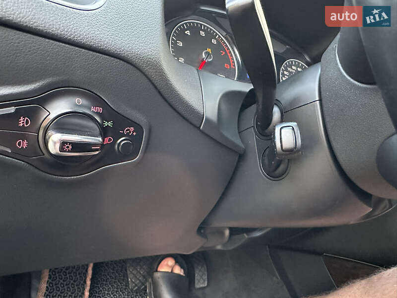 Внедорожник / Кроссовер Audi Q5 2014 в Косове фото 26 Внедорожник / Кроссовер Audi Q5 2014 в Косове