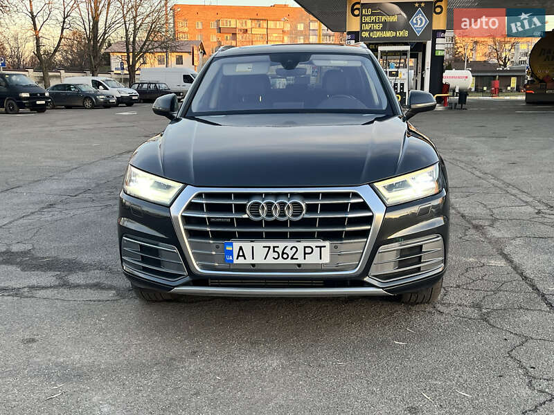 Внедорожник / Кроссовер Audi Q5 2017 в Василькове