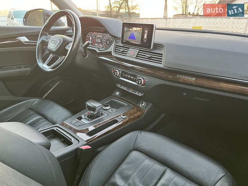 Внедорожник / Кроссовер Audi Q5 2017 в Василькове