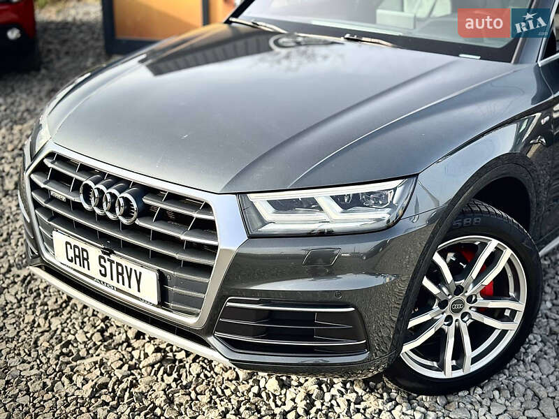 Внедорожник / Кроссовер Audi Q5 2016 в Стрые