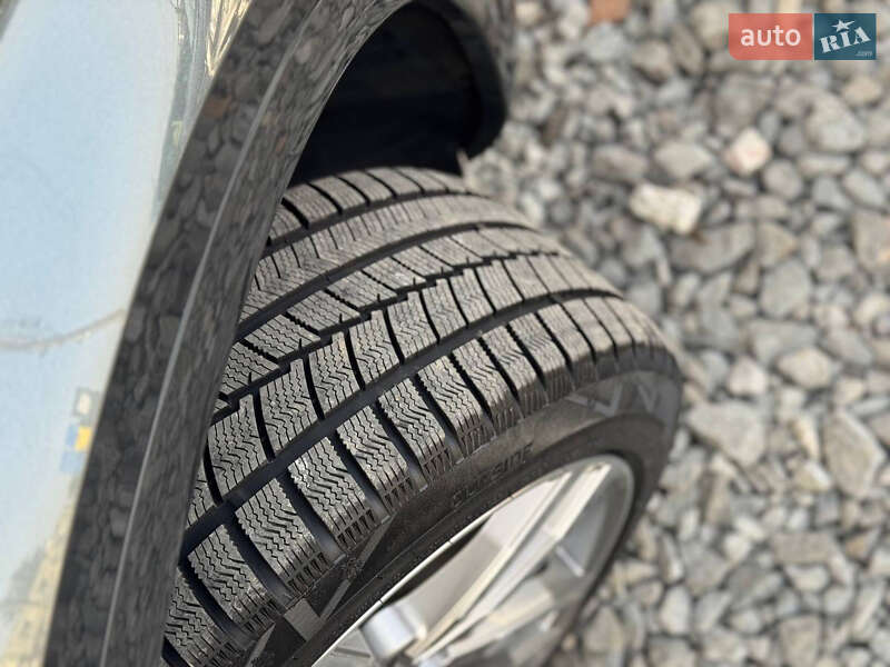 Внедорожник / Кроссовер Audi Q5 2016 в Стрые