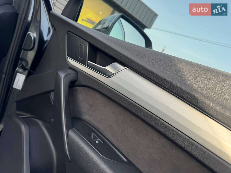 Внедорожник / Кроссовер Audi Q5 2016 в Стрые