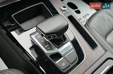 Внедорожник / Кроссовер Audi Q5 2020 в Львове
