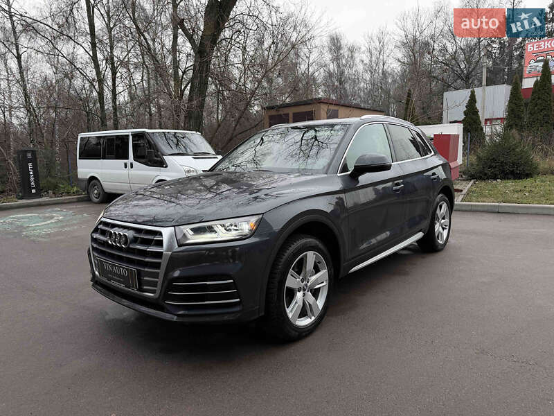 Внедорожник / Кроссовер Audi Q5 2019 в Тернополе фото Внедорожник / Кроссовер Audi Q5 2019 в Тернополе