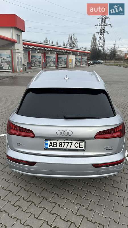 Внедорожник / Кроссовер Audi Q5 2017 в Виннице