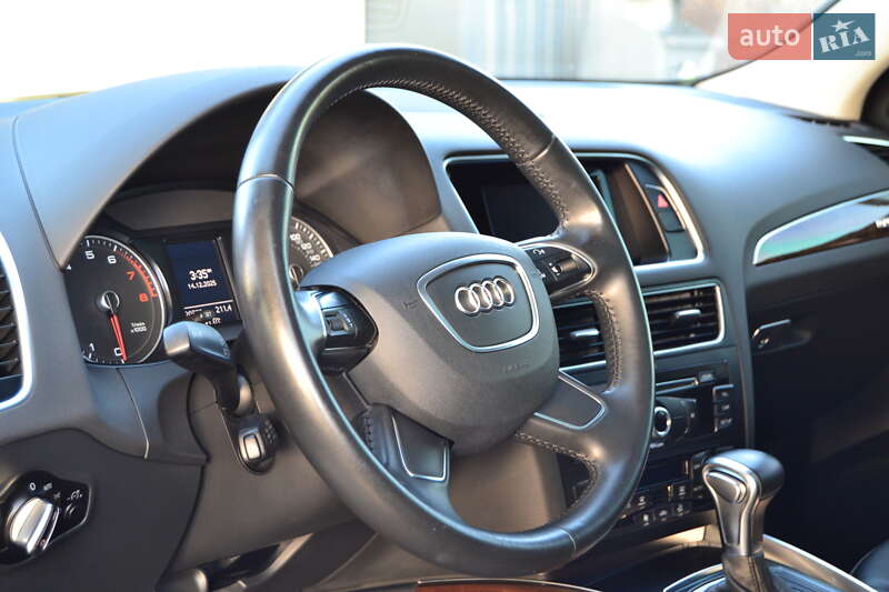 Внедорожник / Кроссовер Audi Q5 2015 в Дрогобыче