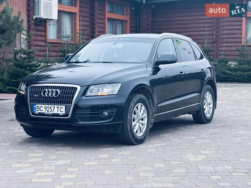 Внедорожник / Кроссовер Audi Q5 2010 в Львове