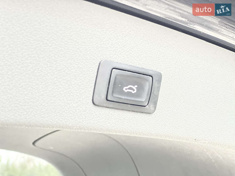 Внедорожник / Кроссовер Audi Q5 2014 в Староконстантинове