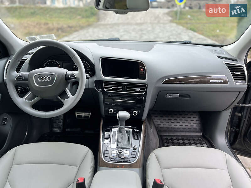 Внедорожник / Кроссовер Audi Q5 2014 в Староконстантинове